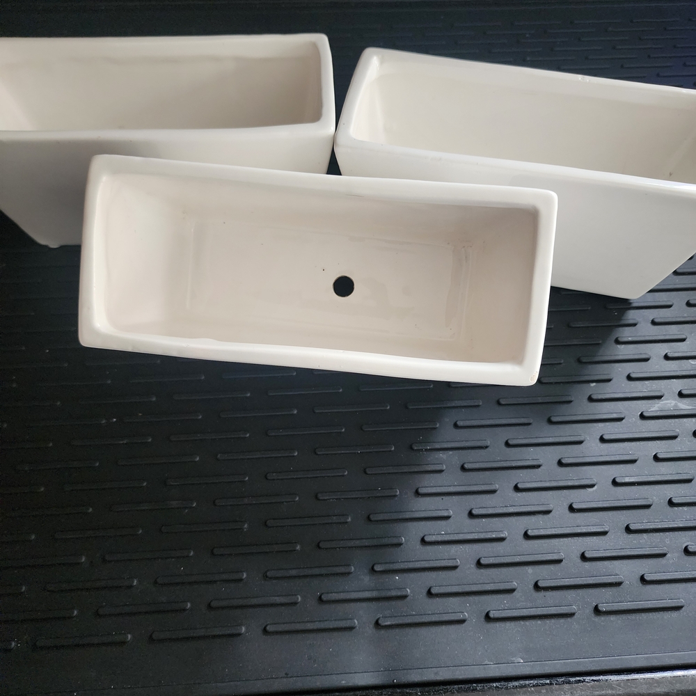 Elegant White Ceramic Bathroom Organizer Set